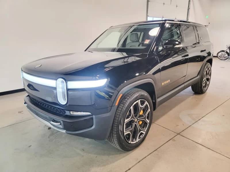 RIVIAN R1S 2022