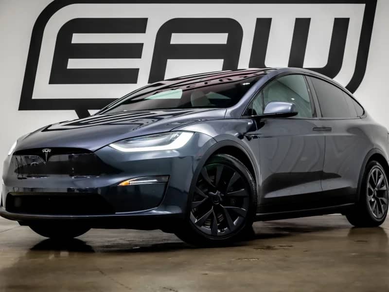 TESLA MODEL X 2023