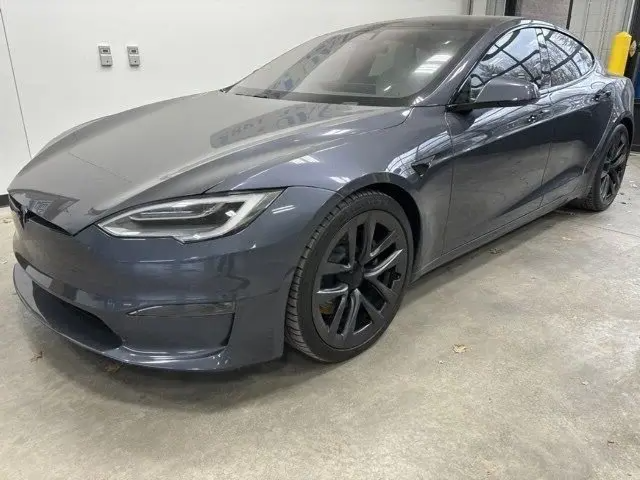 TESLA MODEL S 2023