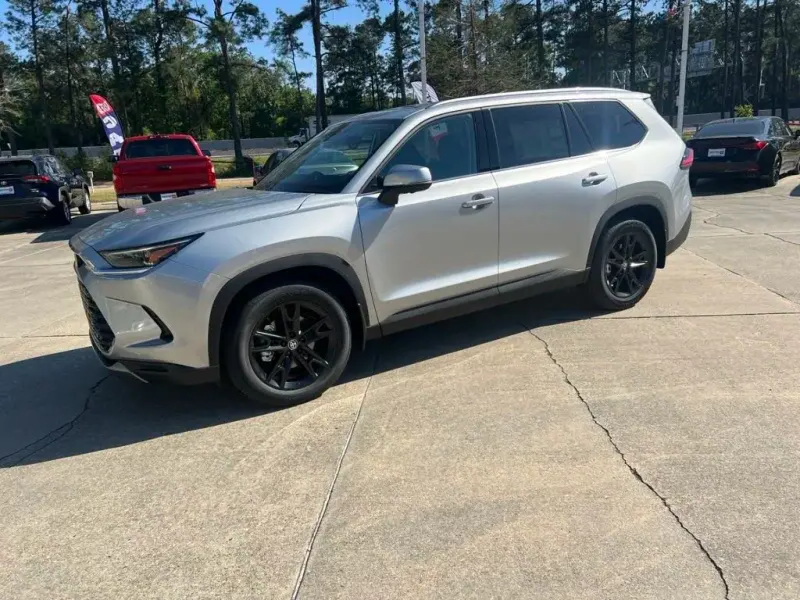 TOYOTA GRAND HIGHLANDER 2024