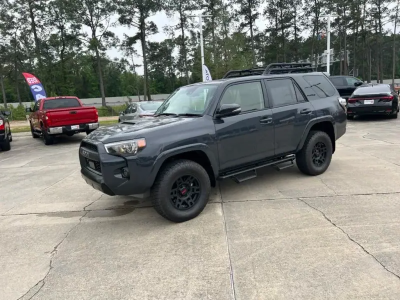 TOYOTA 4RUNNER 2023